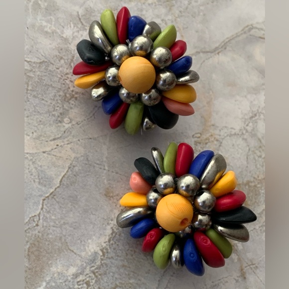 Vintage Multicolor Cluster Earrings - Picture 5 of 5